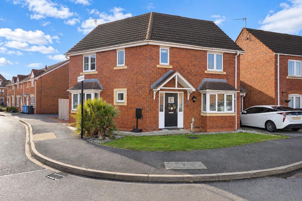 Property photo 1 of 35