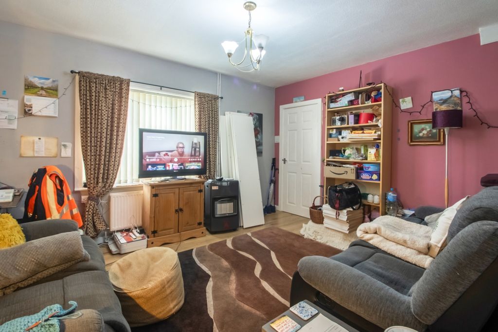 Property photo 3 of 10 Img_2126-Hdr