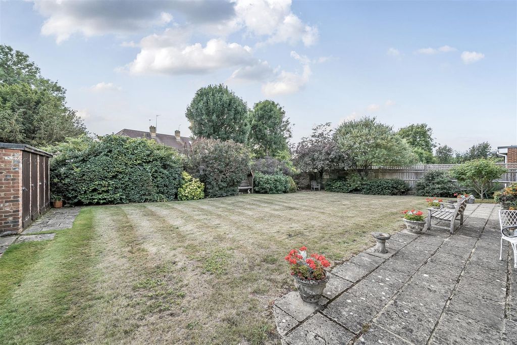 Property photo 3 of 17 1339993-6-689E238961d78.Jpg