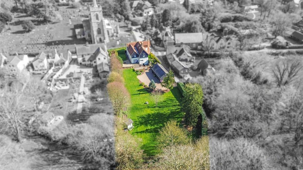 Property photo 2 of 38 Dji_0407.Jpg