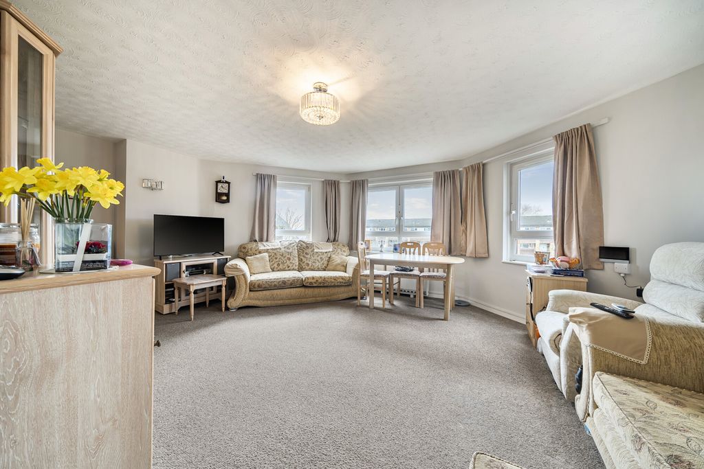 Property photo 2 of 15 Reception