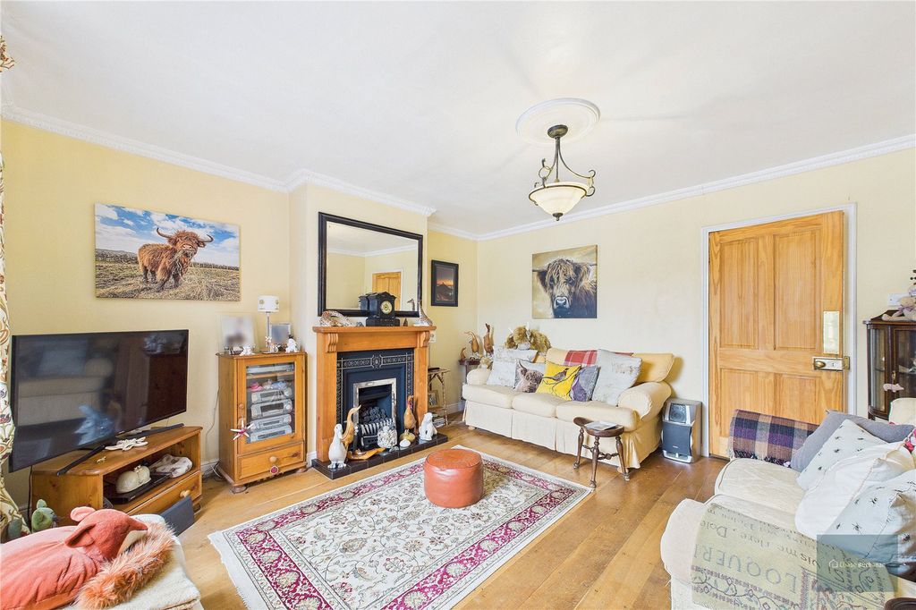 Property photo 2 of 21 Picture No. 08