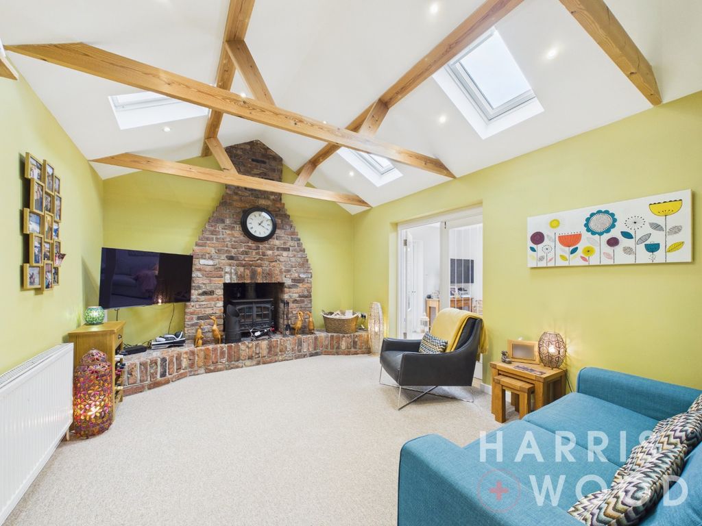 Property photo 2 of 26 5020614