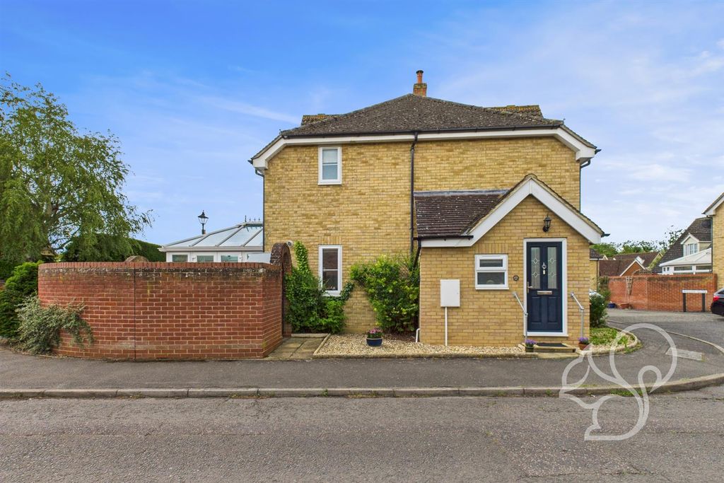 Property photo 1 of 14 Front