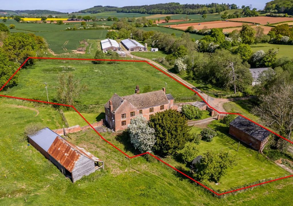 Property photo 3 of 30 Red Outline 2.Jpg