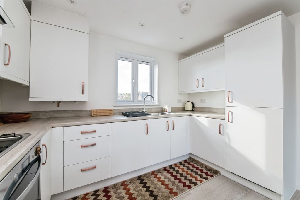 Property photo 3 of 20 Pbox-Img.Jpg