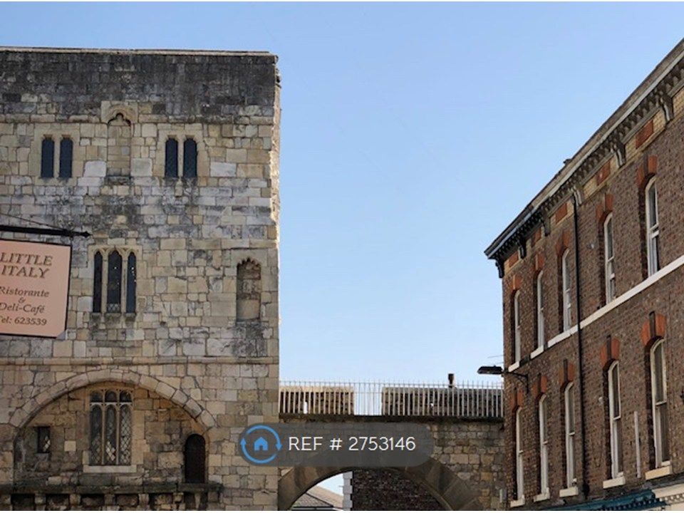 Property photo 1 of 11 Front