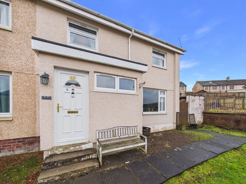 Property photo 1 of 12 Front