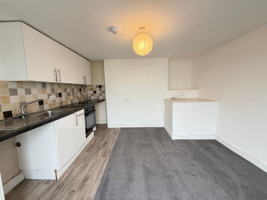 Property photo 2 of 8 Img_9393