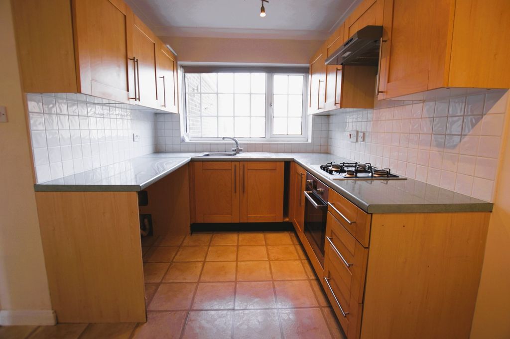Property photo 3 of 10 Picture No. 04