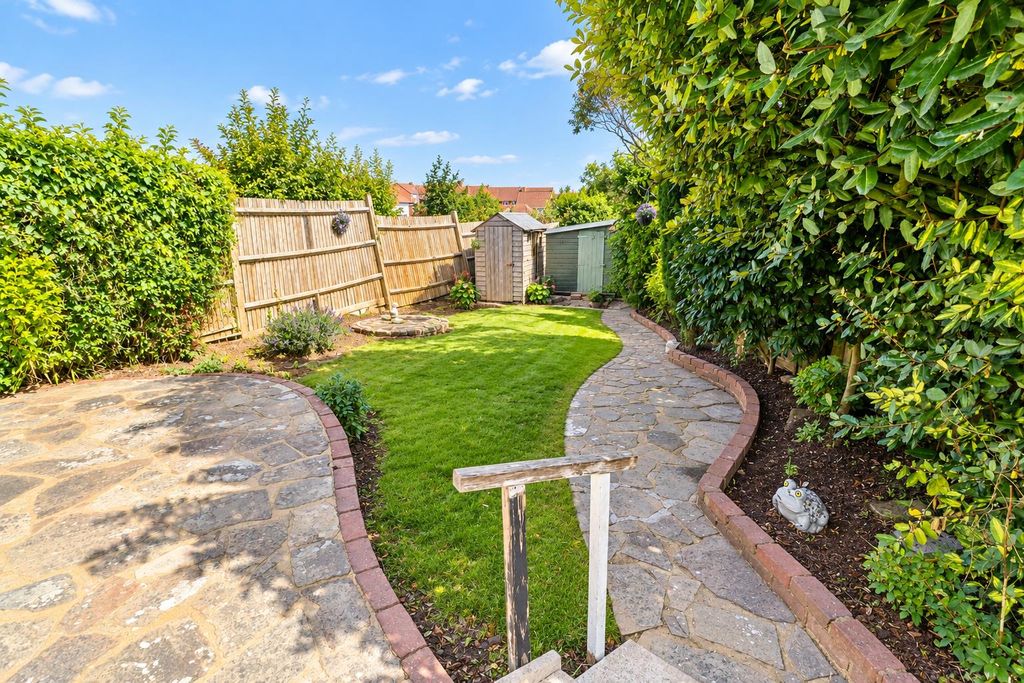 Property photo 2 of 11 615Ddc0A-A3d6-4247-A482-1c89653F4091.Png