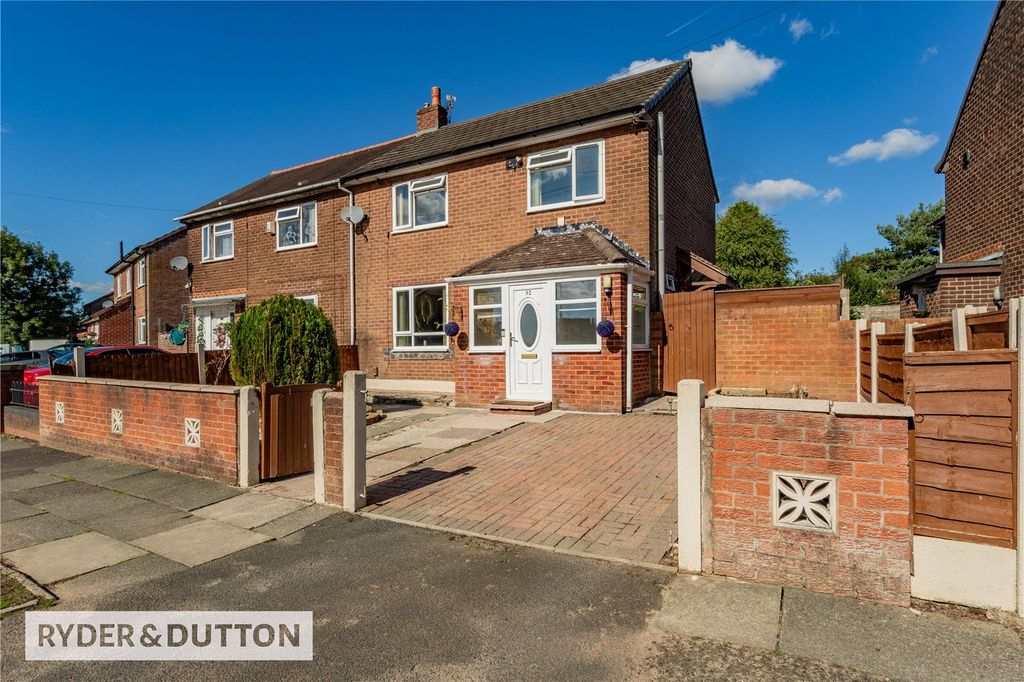 Property photo 1 of 37 Picture No. 35