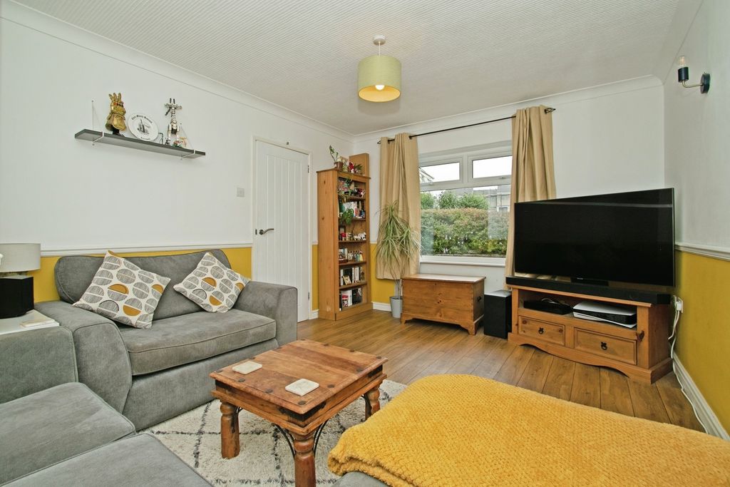 Property photo 2 of 17 Pbox-Img.Jpg