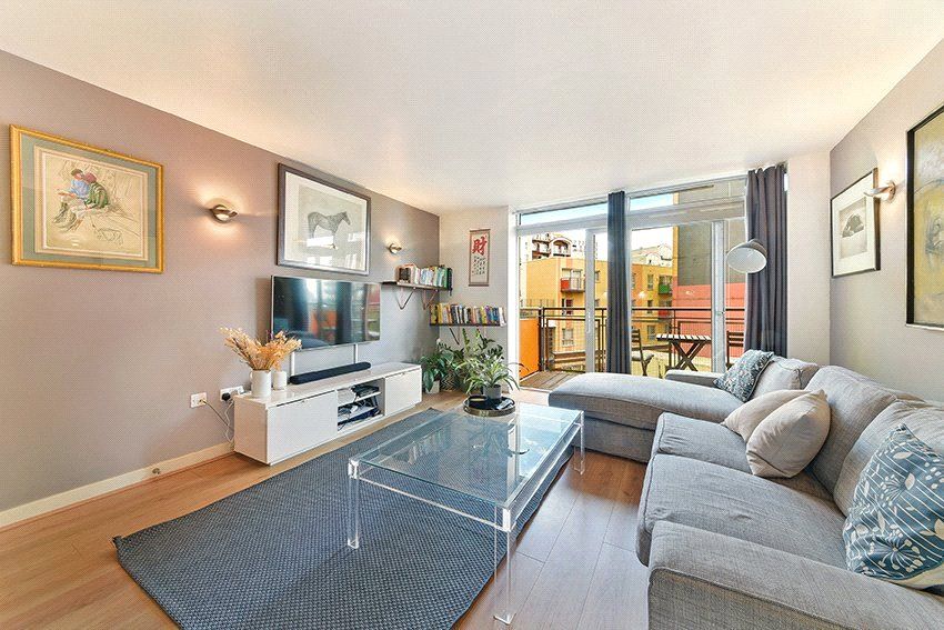 Property photo 1 of 8 Reception Room