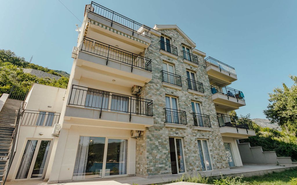 Property photo 2 of 12 <Alttext/>