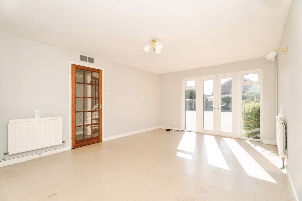 Property photo 2 of 14 Pbox-Img.Jpg