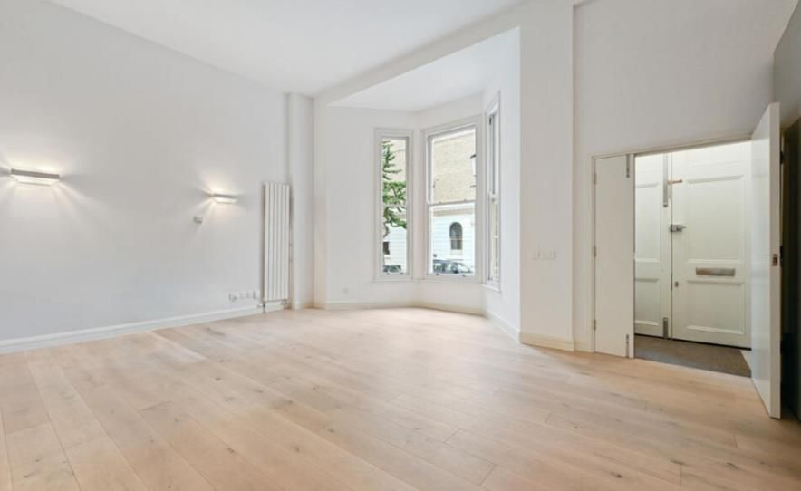Property photo 1 of 7 1