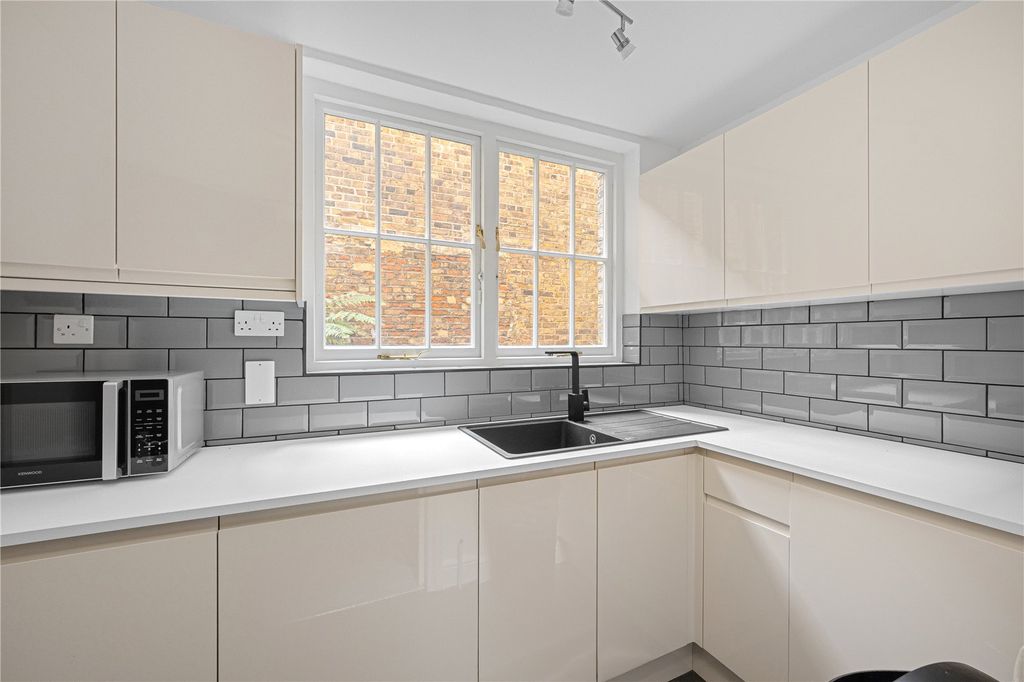 Property photo 3 of 15 Picture No. 51