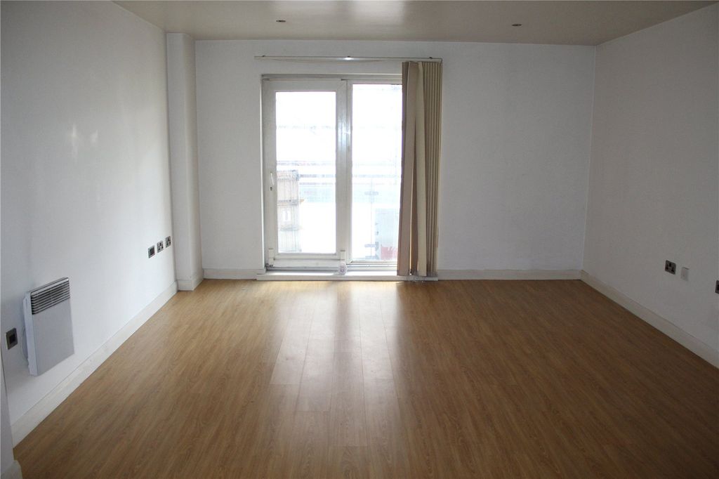 Property photo 2 of 8 Picture No. 03