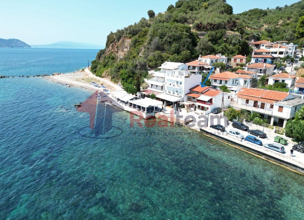 Property photo 1 of 25