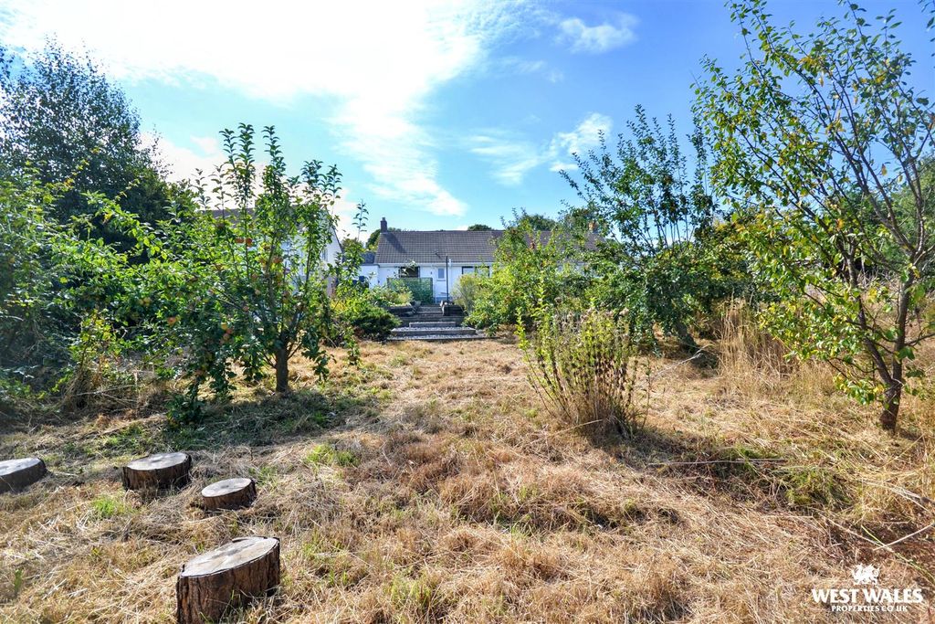 Property photo 2 of 23 Rear Garden
