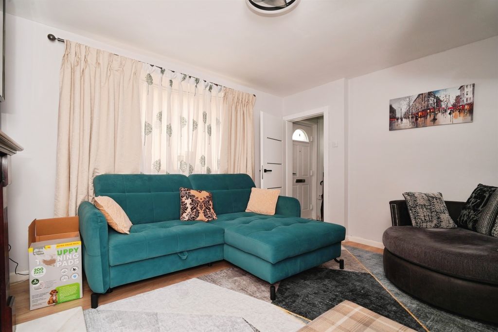 Property photo 3 of 16