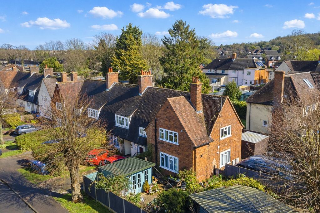 Property photo 1 of 12