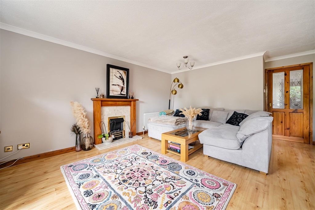 Property photo 3 of 21 1516398 (14).Jpg