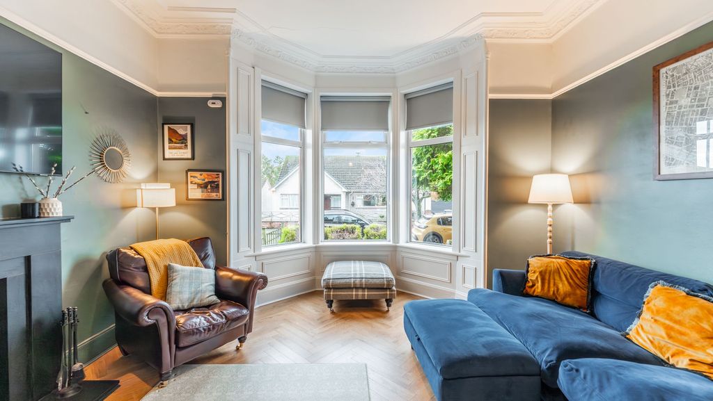 Property photo 3 of 31