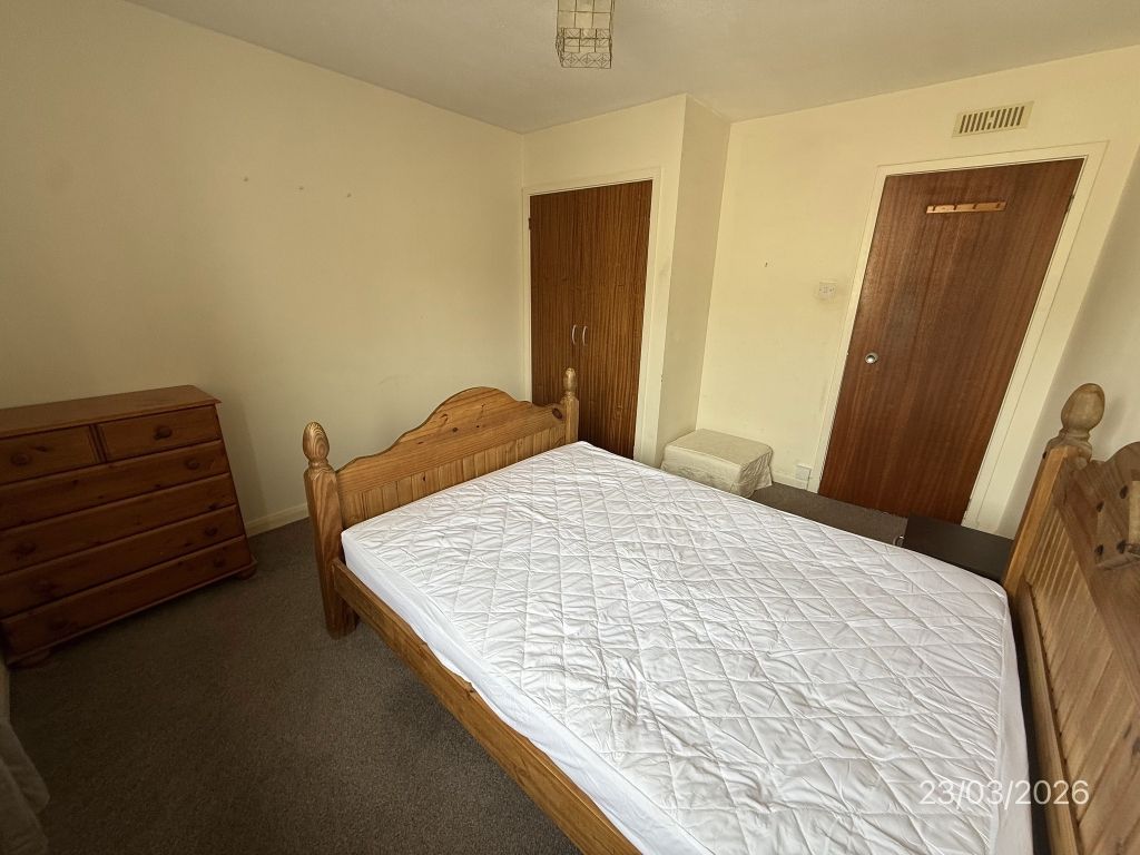 Property photo 3 of 10 Bedroom 1