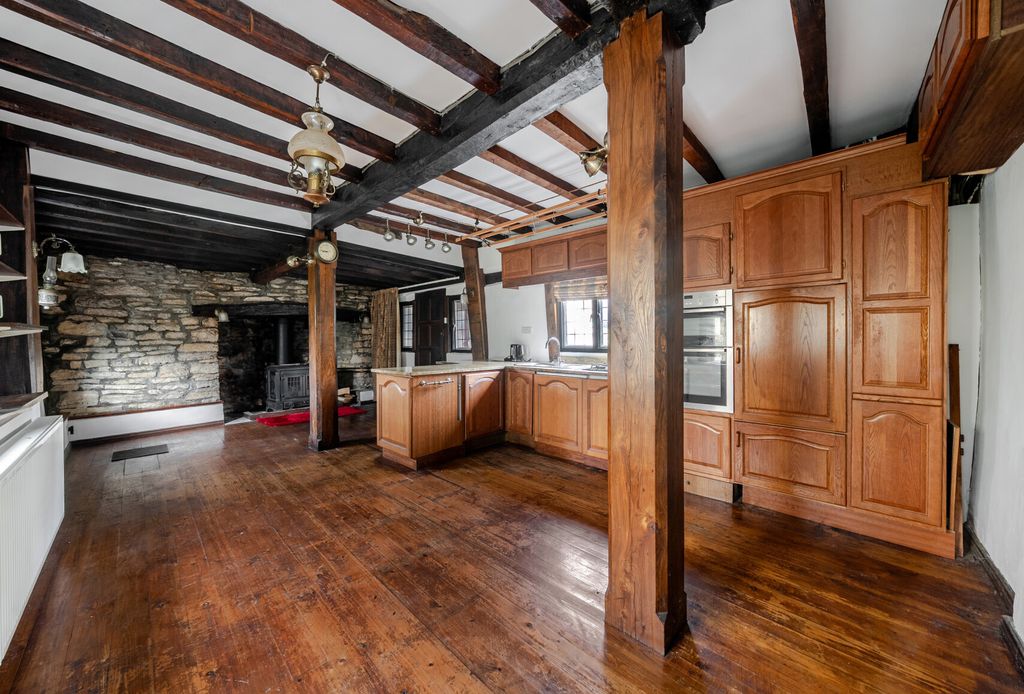 Property photo 2 of 17 1424381-14-69A990...
