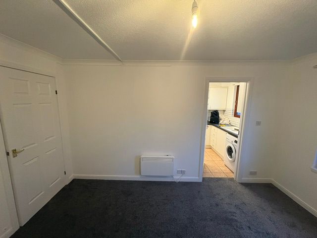 Property photo 3 of 16 Photo 3
