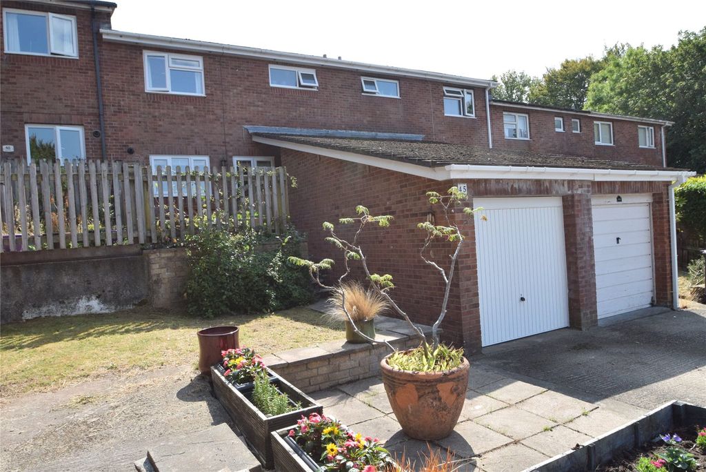 Property photo 2 of 17 Picture No. 52