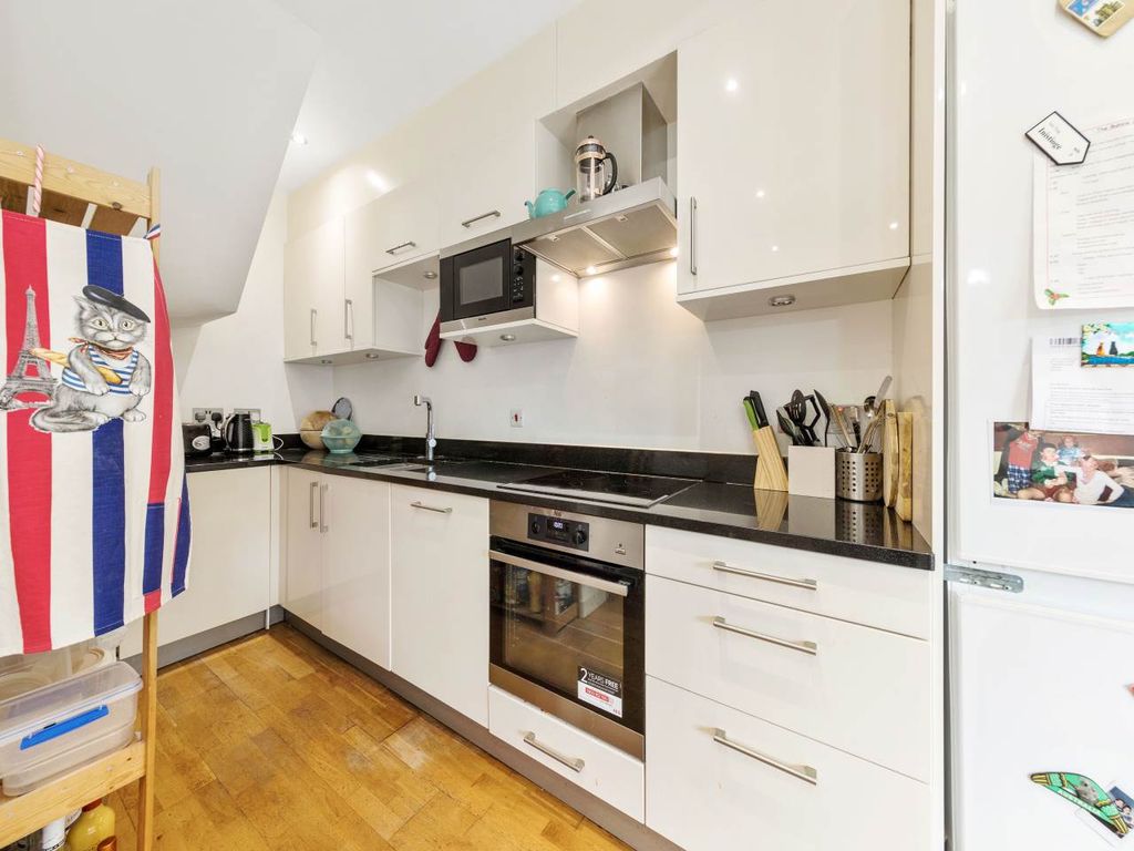 Property photo 3 of 14 Img_0792