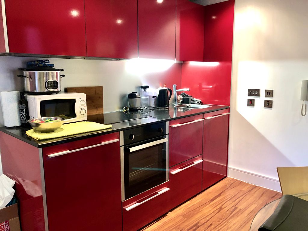 Property photo 2 of 6