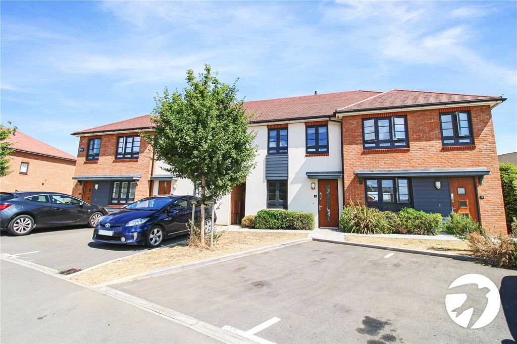 Property photo 1 of 10 External