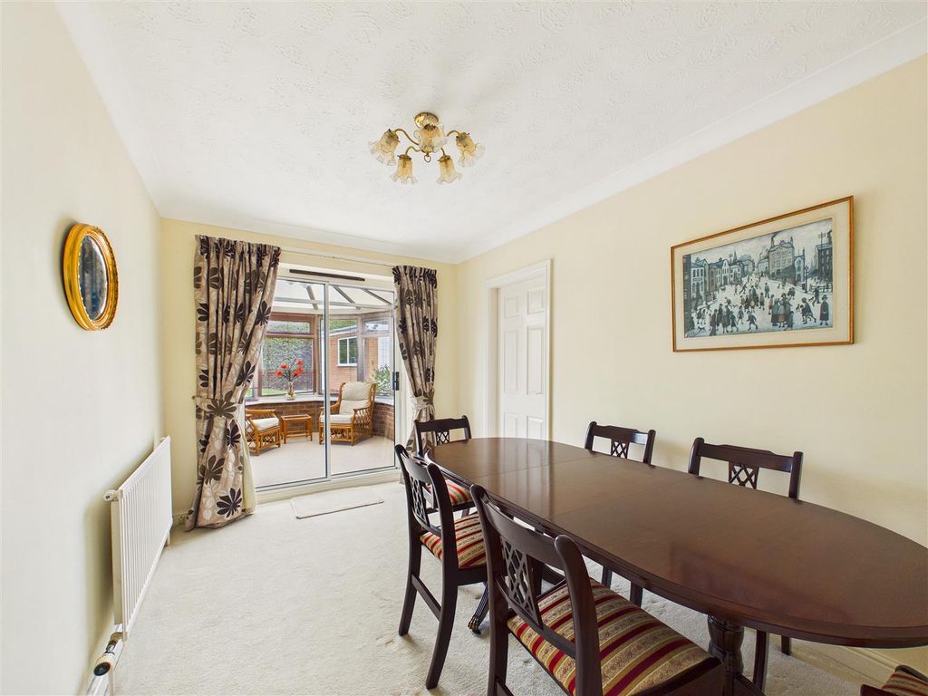 Property photo 3 of 13 Cam06592G6-Pr0014-Still003.Jpg