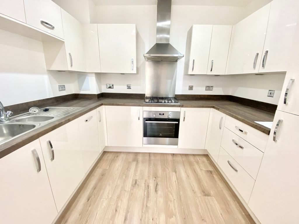 Property photo 2 of 6 Photo 3