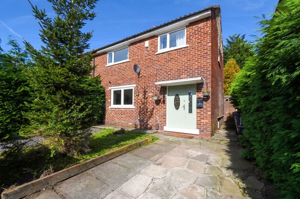 Property photo 1 of 16