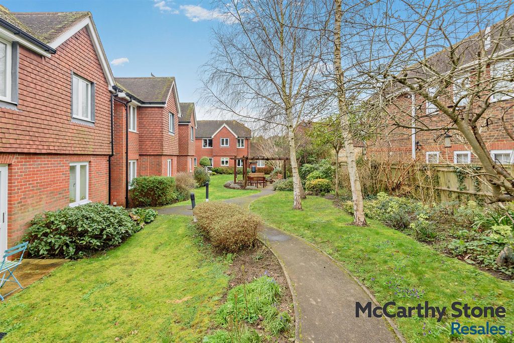 Additional image 13 of 1 bed property for saleMorgan Court, Station Road, Petworth GU28