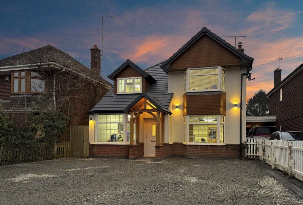 Property photo 2 of 24