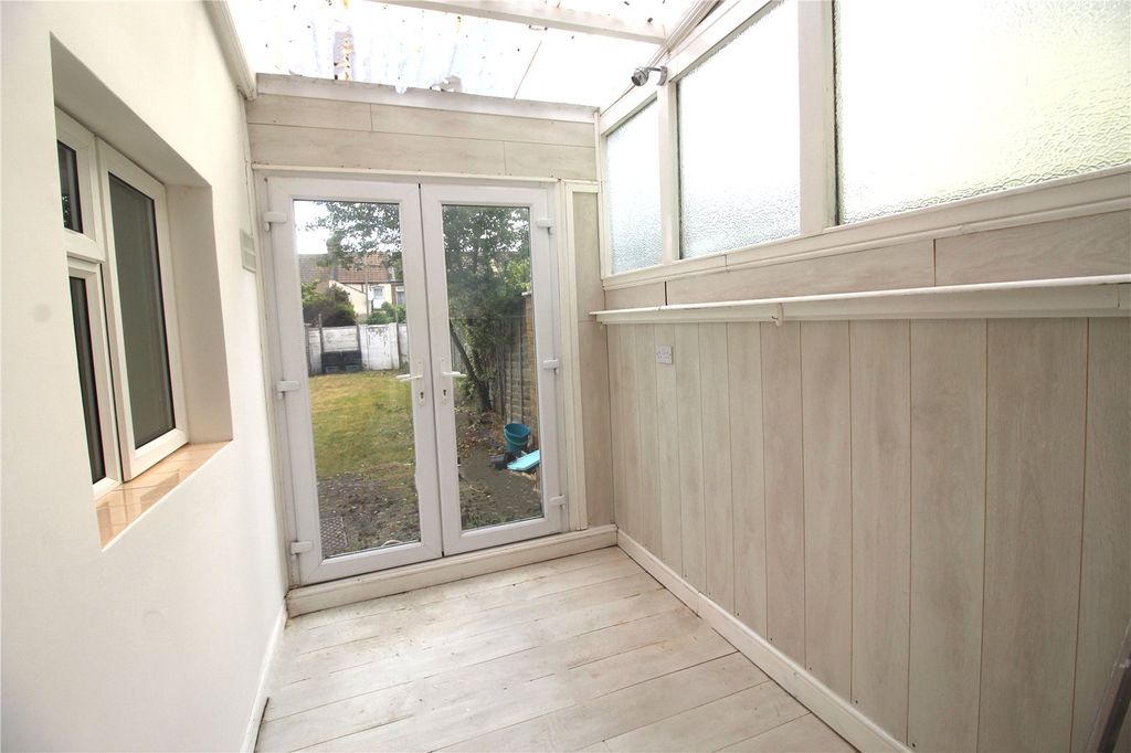 Property photo 3 of 11 Picture No. 26