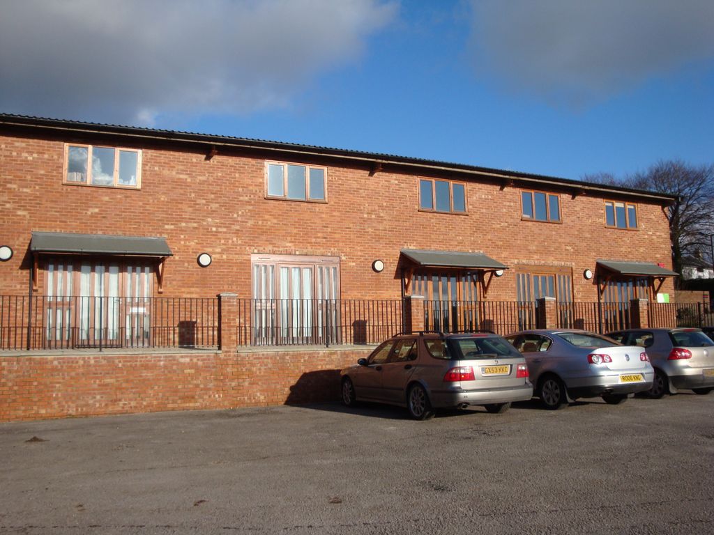 Property photo 2 of 9