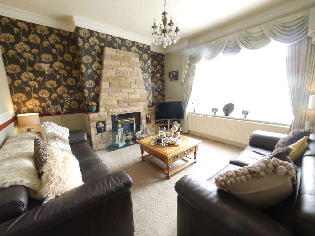 Property photo 3 of 24