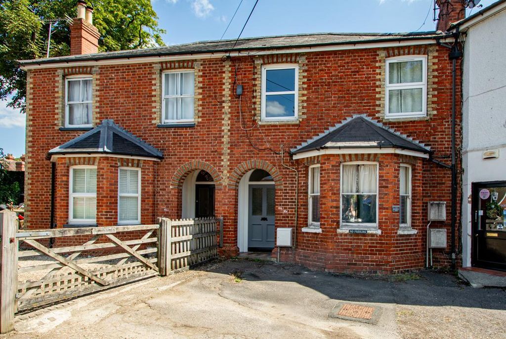 Property photo 1 of 9 Main