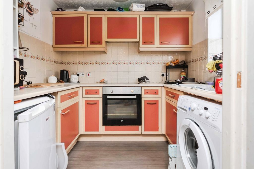 Property photo 2 of 14 Pbox-Img.Jpg