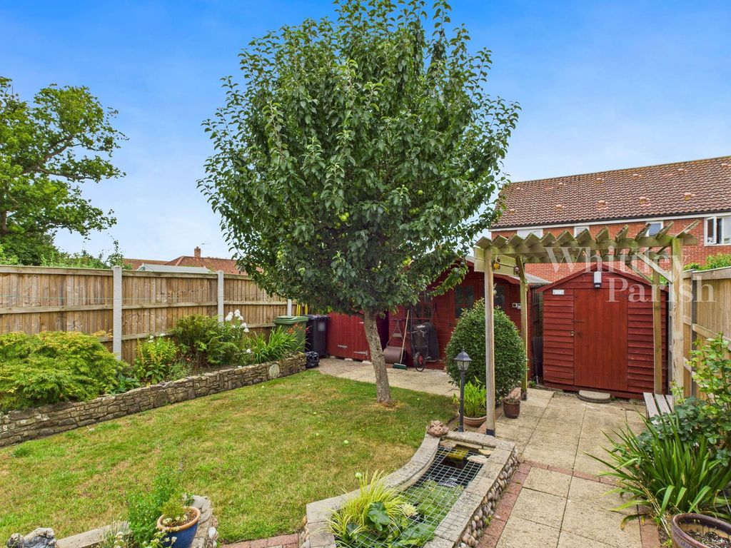 Property photo 2 of 15