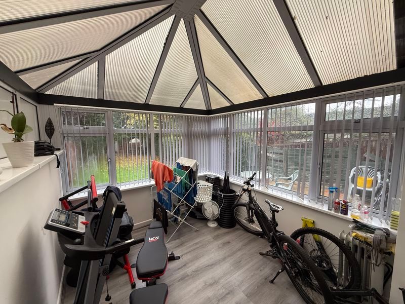 Property photo 3 of 10 Photo 3