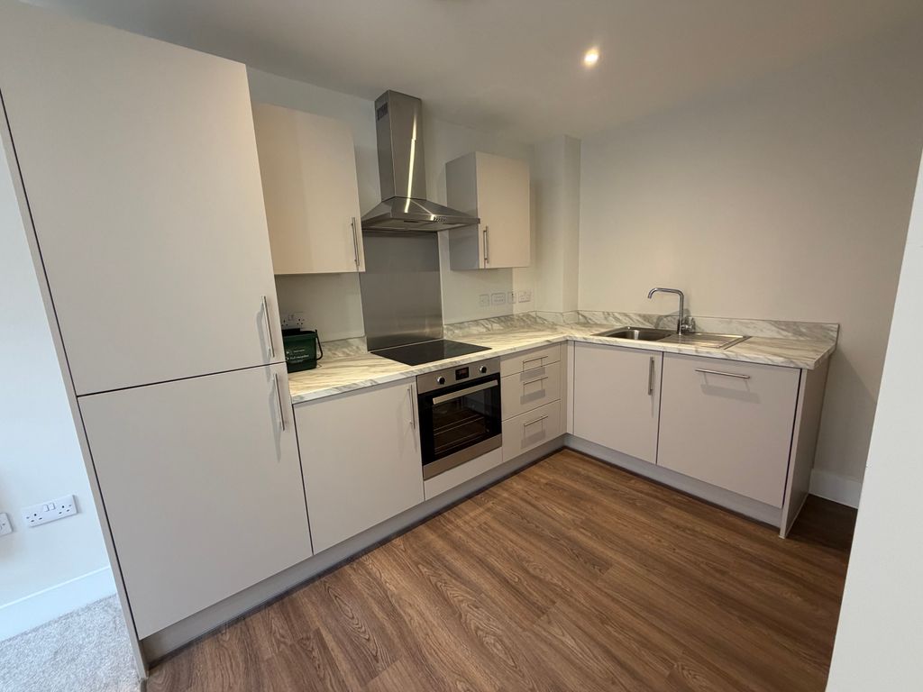 Property photo 2 of 5 Kitchen
