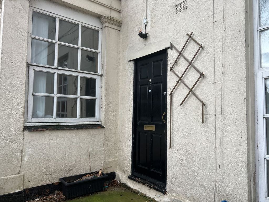 Property photo 3 of 10 Image 3